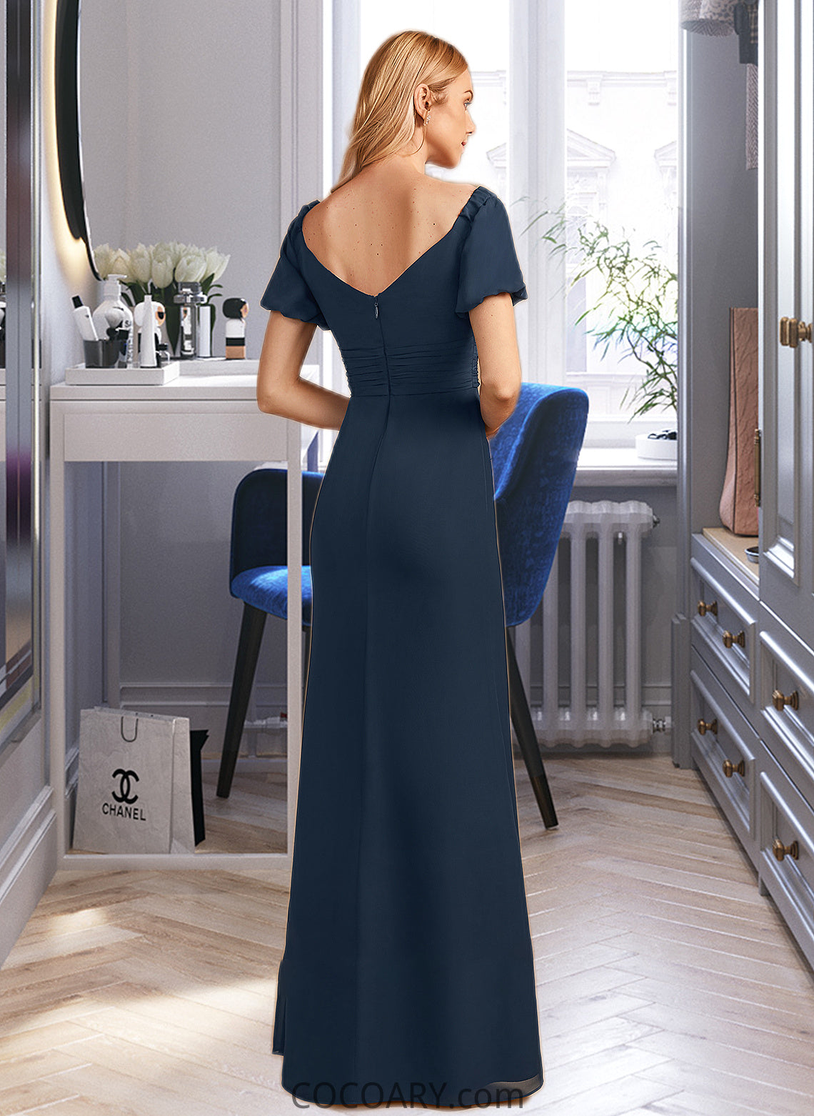 Raven Sheath/Column V-neck Floor-Length Bridesmaid Dress With Split Front DA8P0012976