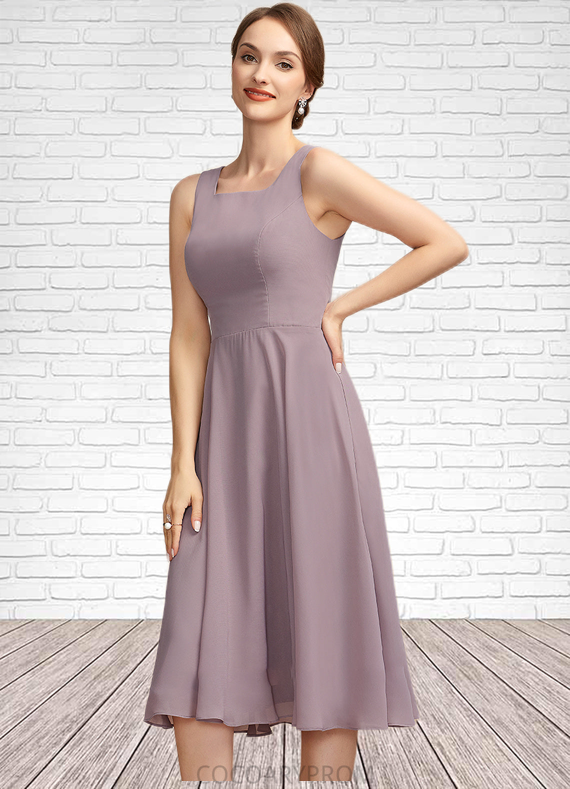 Jess A-Line Square Neckline Knee-Length Chiffon Mother of the Bride Dress DA8126P0014940