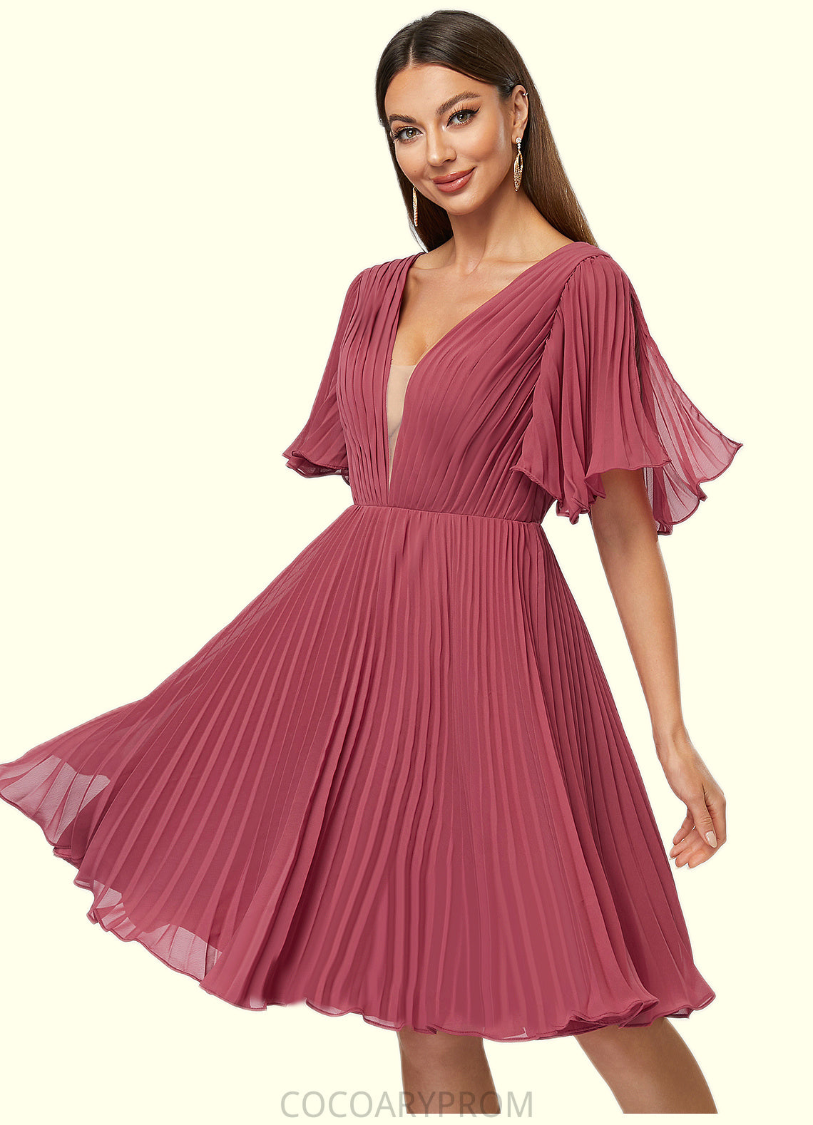 Alaina A-line V-Neck Knee-Length Chiffon Cocktail Dress With Pleated DA8P0022429