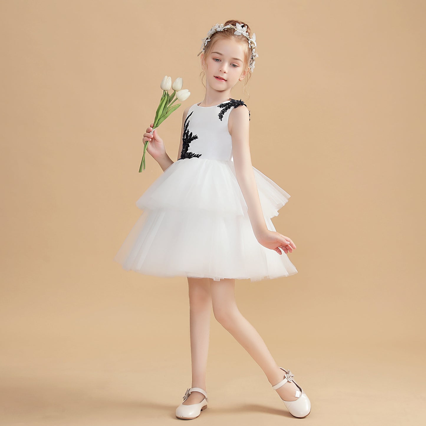 Short Ivory Flower Girl Dresses With Black Appliques