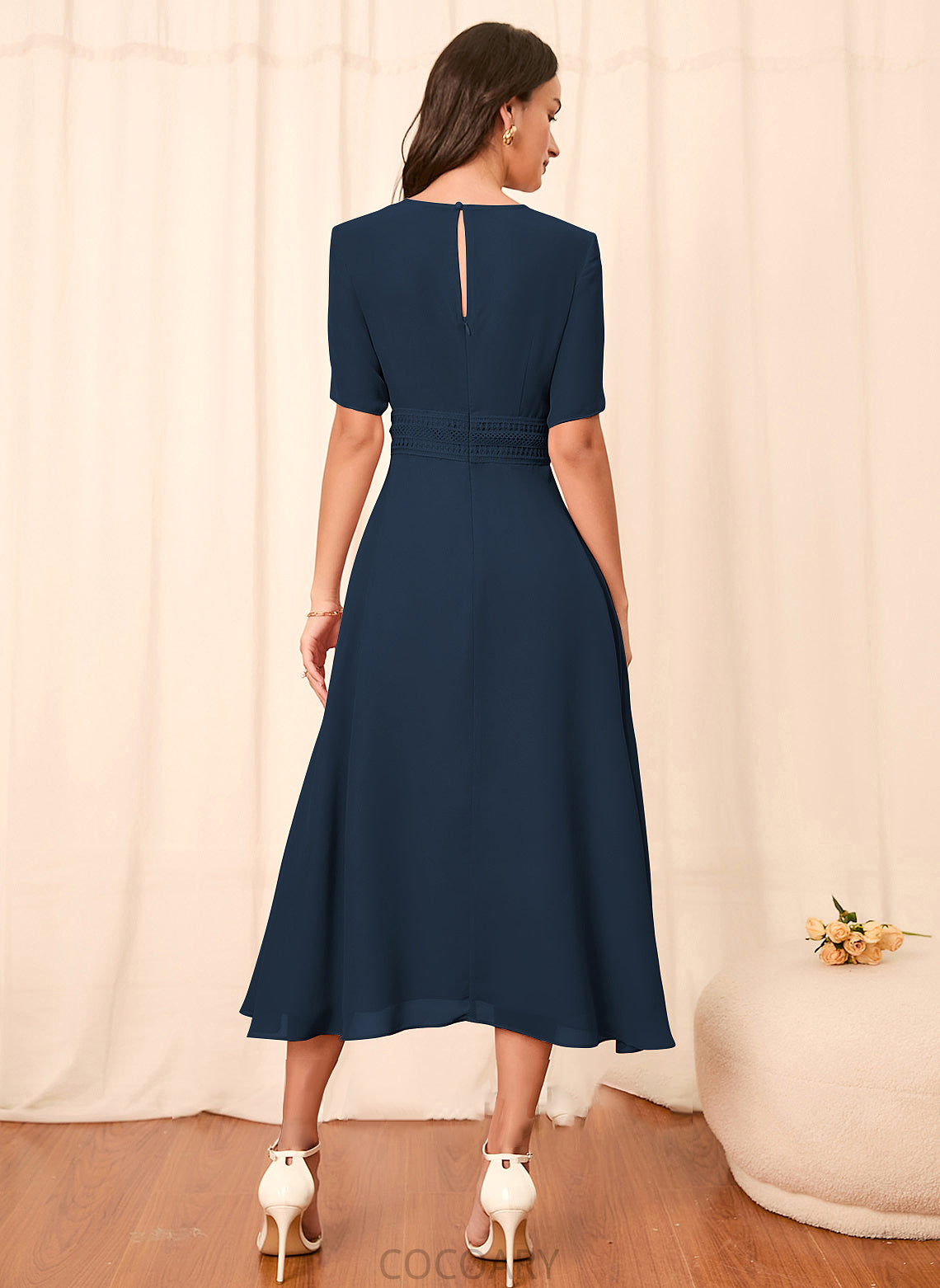 Sleeve Straps Length Silhouette A-Line Sleeves Knee-Length Fabric Jade Floor Length Scoop Sleeveless Bridesmaid Dresses