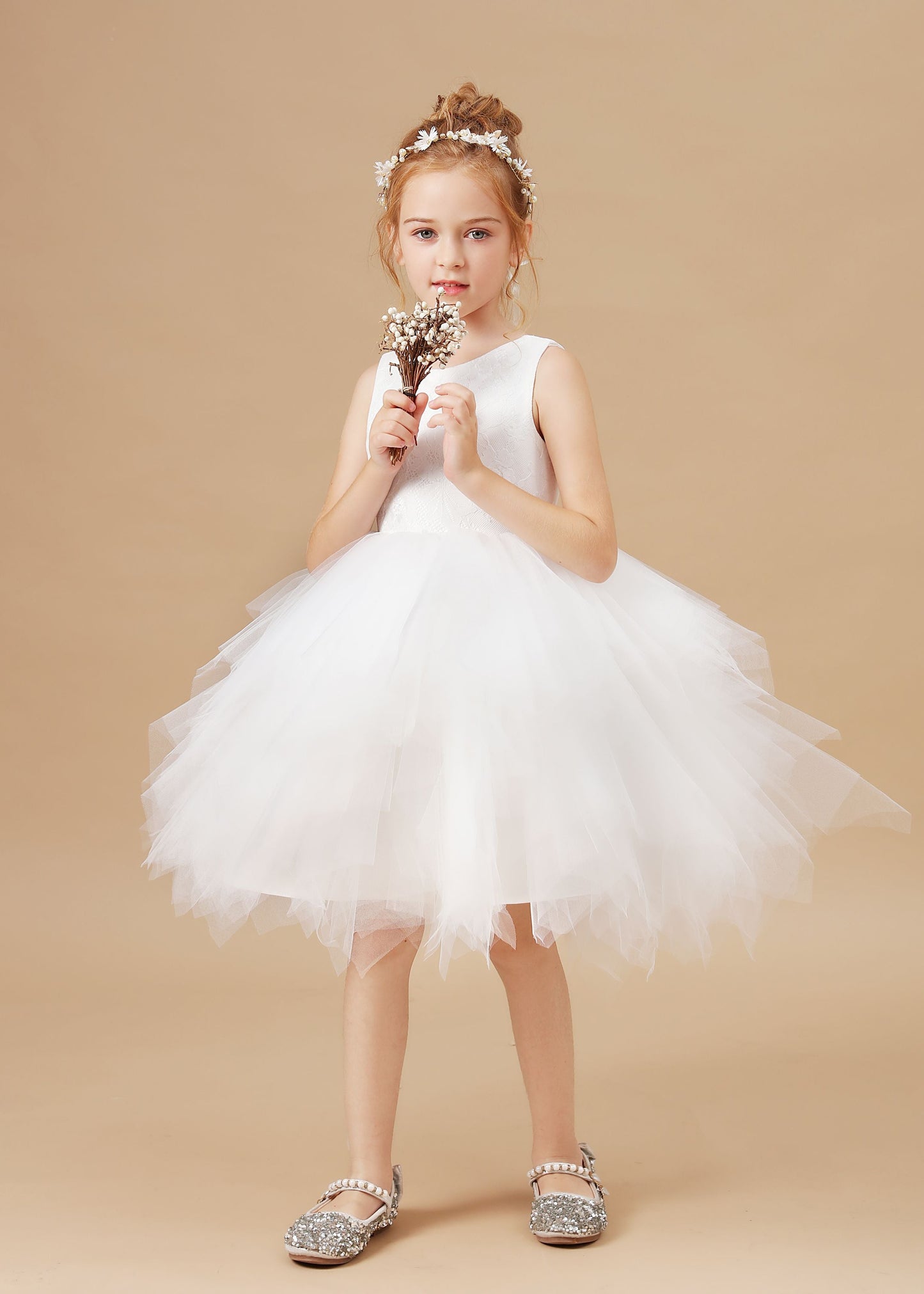 Chic Sleeveless Lace Tulle Flower Girl Dresses