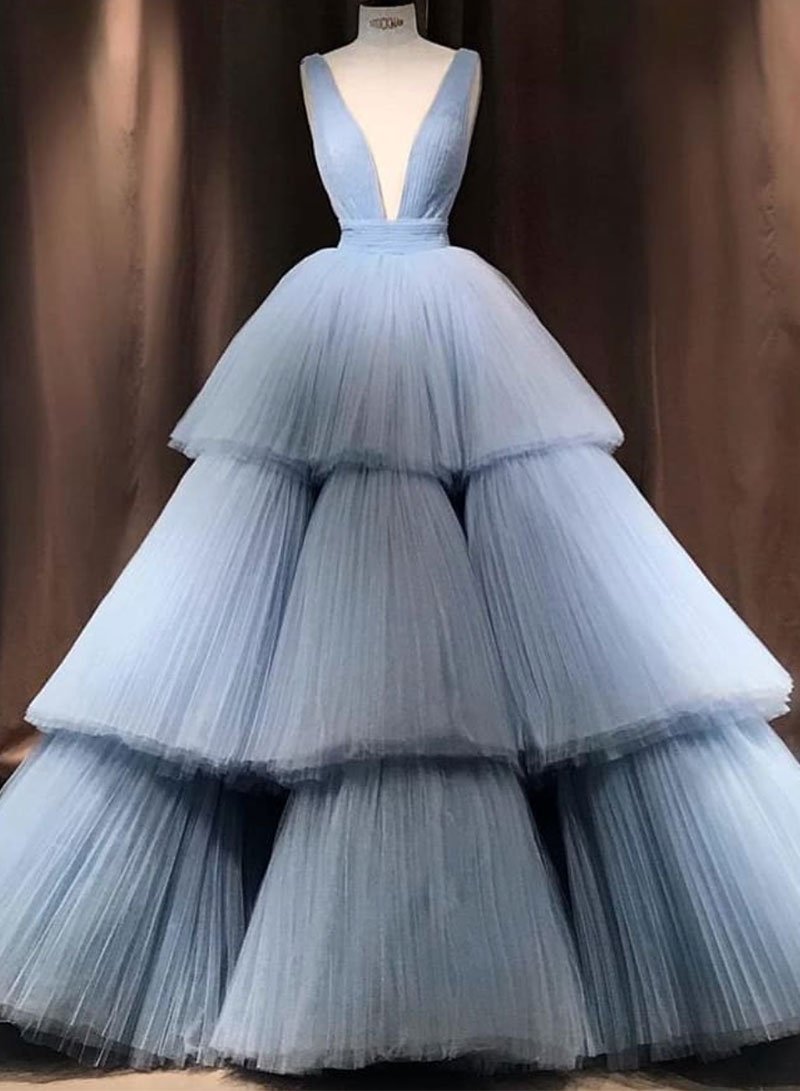 Modest Ball Gown Long V-neck Light Blue Princess Prom Dresses Quinceanera Dresses